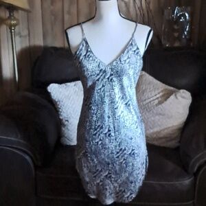 Magic Silk Black and Gray Mini Dress